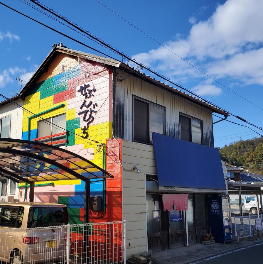 Yado Seven Beach Naoshima Eksteriør bilde